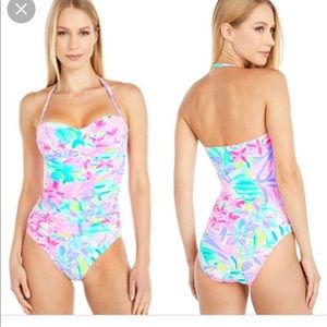 Lilly Pulitzer- NEVER WORN- adjustable strap one piece swimsuit- size 14 🌺🌸